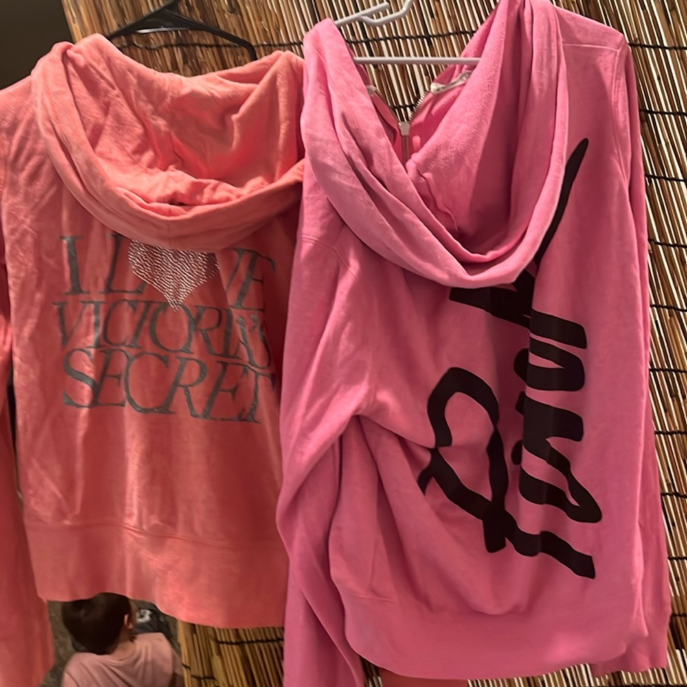 2 VS HOODIES 💖